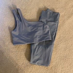 Fabletics 2-Piece Workout Set in Gray